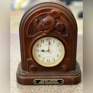 Vintage MICKEY MOUSE Talking Alarm Clock Mantel Clock